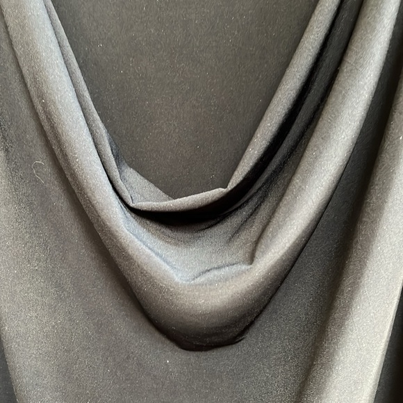 Michael Kors Cold Shoulder Black Blouse - M - Picture 4 of 6